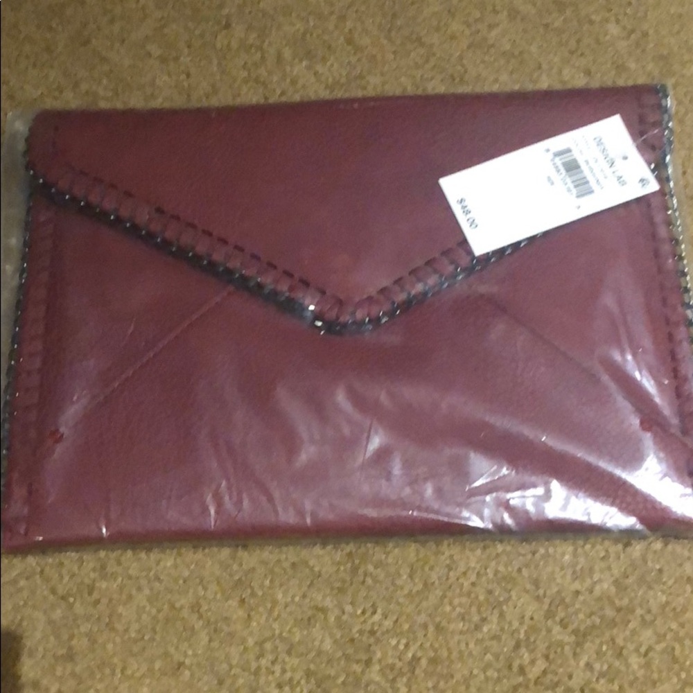 Design Lab - clutch